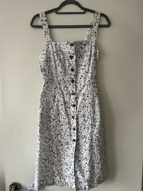GAP White Sundress with Black Speckle Print and Button Front